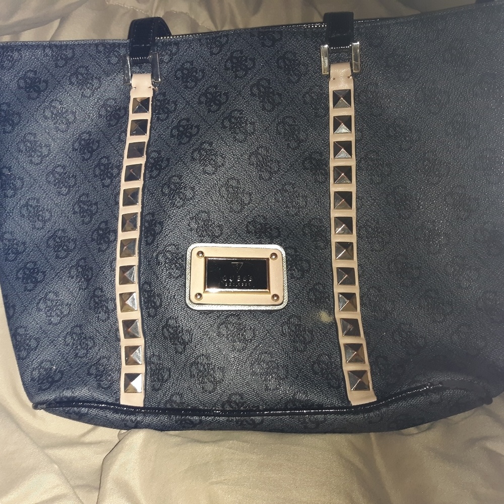 Guess purse